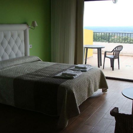 Apartamentos Rurales Manolo Casas del Monte 外观 照片