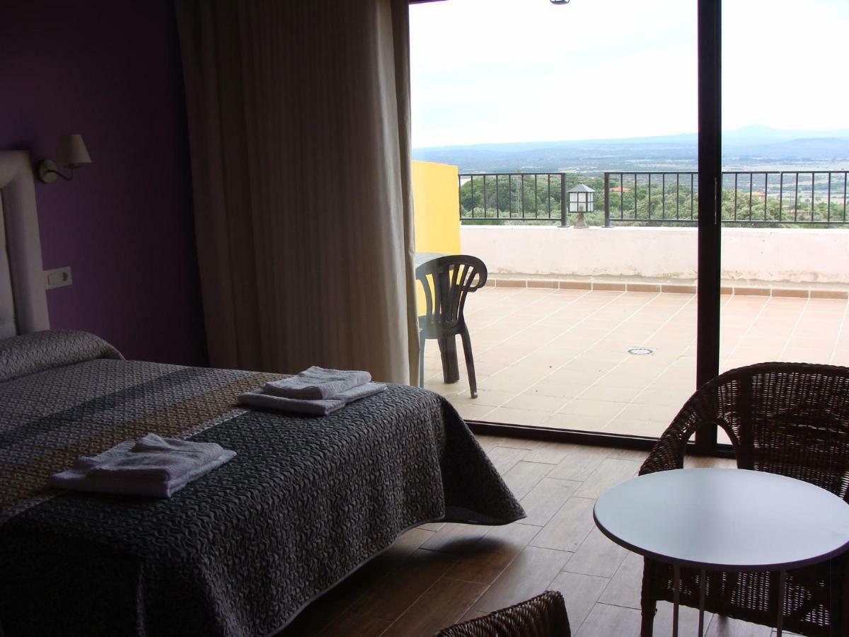 Apartamentos Rurales Manolo Casas del Monte 外观 照片