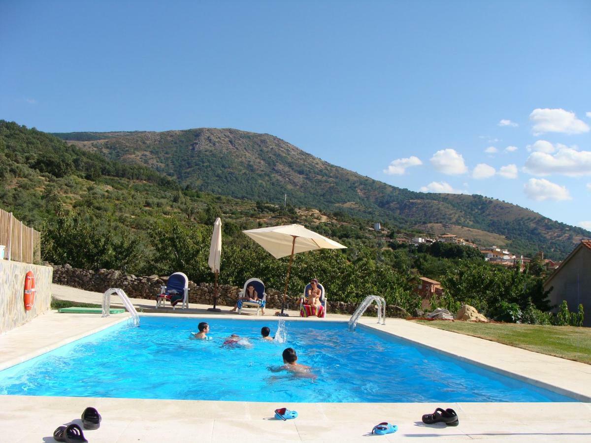 Apartamentos Rurales Manolo Casas del Monte 外观 照片